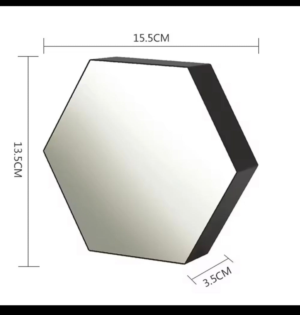 Tunnel Light 3D Hexagonal LED For Gaming.  Wall Mount Or Desk. Infinity Mirror